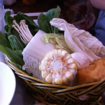 Q Restaurant - Lunch combo comes with Veggies - Chinese Near Me - Boston, Massachusetts Q Restaurant - Lunch combo comes with Veggies - Chinese Near Me - Boston, Massachusetts