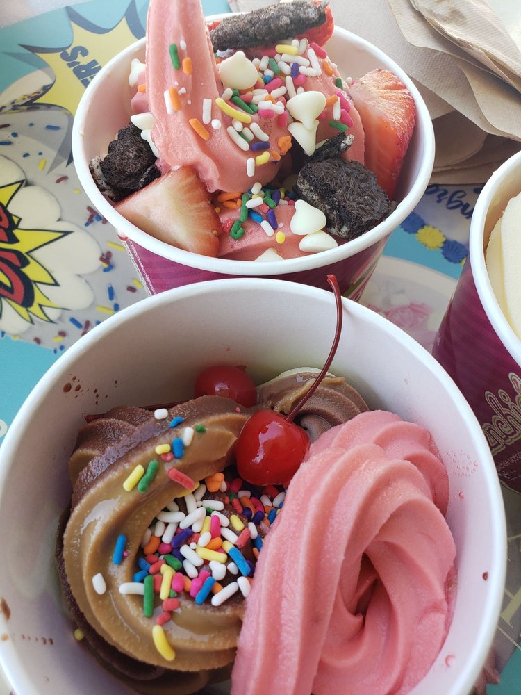 MENCHIE’S FROZEN YOGURT 87 Photos & 108 Reviews 349 W Felicita Ave