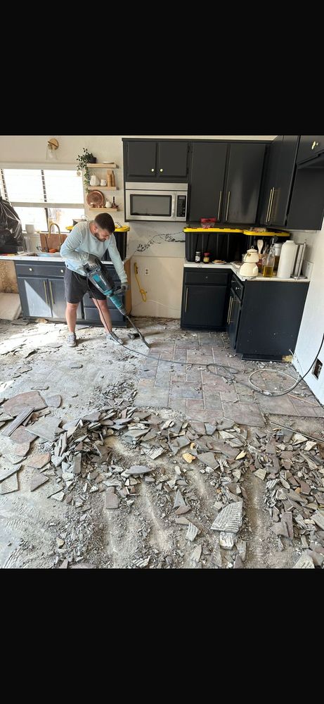 Slide of Astare Construction