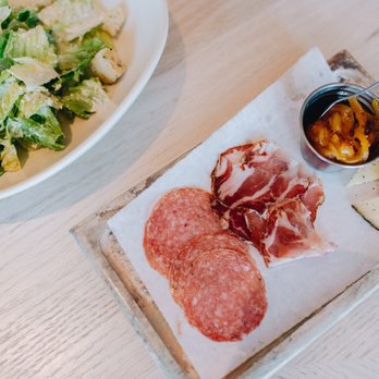 Bottiglia - happy hour items - Italian Near Me - Henderson, Nevada