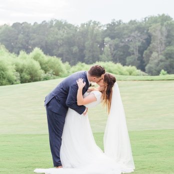 12 Oaks - Absolutely perfect venue for a wedding luncheon that we had to downsize due to Covid.  Katriel Abbott Photgraphy. - Apartments Near Me - Holly Springs, North Carolina