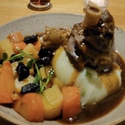 Tartines - Lamb shank.