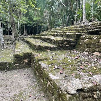 Chacchoben Mayan Ruins - Landmarks & Historical Buildings Near Me - Chacchoben, ROO