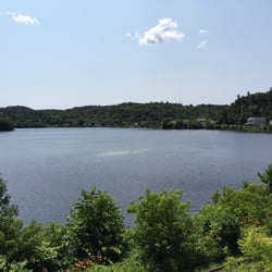Chamberlin's Lookout - Beautiful view of the Gatineau from the outdoor deck!