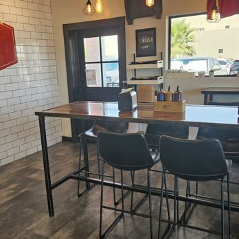 Caldwell County Mexi-Q - Inside seating - Barbeque Near Me - Gilbert, Arizona