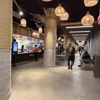 Midtown Eats - inside the food hall - Food Court Near Me - Honolulu, Hawaii