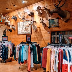 Bass Pro Shops