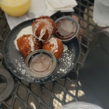 Scratch Biscuit Kitchen - Chocolate gravy doughnuts - Breakfast & Brunch Near Me - Santa Rosa Beach, Florida Scratch Biscuit Kitchen - Chocolate gravy doughnuts - Breakfast & Brunch Near Me - Santa Rosa Beach, Florida