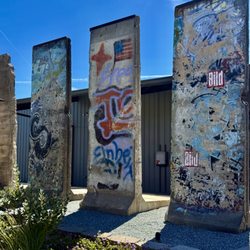 Krissie Vineyards - September 25, 2026 - Berlin Wall.