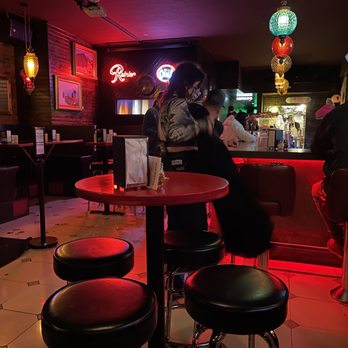 Supreme - Love the red lights and ambiance in general. Nice little in and out spot. - Pizza Near Me - Seattle, Washington Supreme - Love the red lights and ambiance in general. Nice little in and out spot. - Pizza Near Me - Seattle, Washington