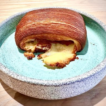 Pastry Cat - Ham & Cheese Croissant, the best.. - Bakeries Near Me - Sacramento, California