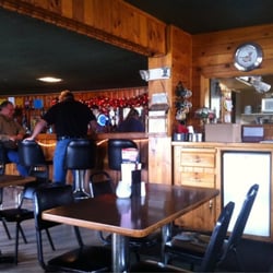Vicki J's Bar'n Bites - Inside at vicki J's