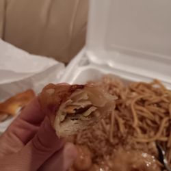 Fortune Chinese Food - Inside egg roll