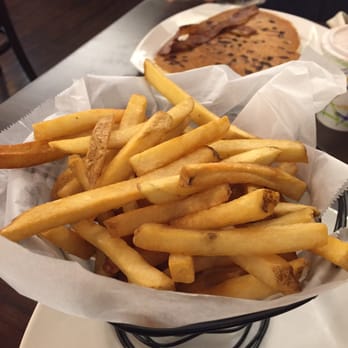 Sparta Classic Diner - Side of fries - Comfort Food Near Me - Sparta Township, New Jersey