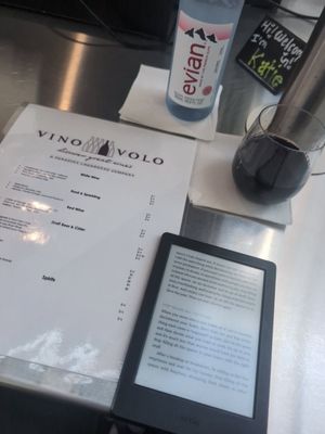Vino Volo by null
