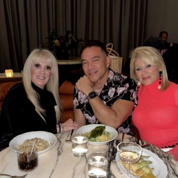 Funke - Delicious dinner with friends - Italian Near Me - Beverly Hills, California Funke - Delicious dinner with friends - Italian Near Me - Beverly Hills, California