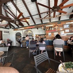 Goofy Cafe & Dine Village - Restaurant inside