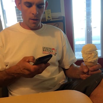 Mighty Moo Ice Cream - Banana cream pie!! - Ice Cream & Frozen Yogurt Near Me - Youngtown, Arizona