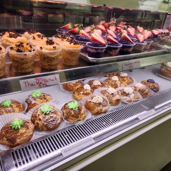 Banh & Butter Bakery Cafe - Bakeries Near Me - Aurora, Colorado