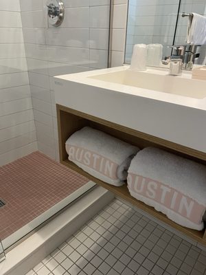 East Austin Hotel by null