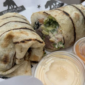Bear Flag Fish - Tuna poke burrito - Seafood Near Me - Newport Beach, California Bear Flag Fish - Tuna poke burrito - Seafood Near Me - Newport Beach, California