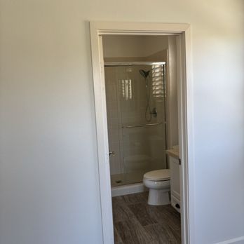 Brandons Painting - Satin wall's and semigloss trim n doors - Painters Near Me Brandons Painting - Satin wall's and semigloss trim n doors - Painters Near Me