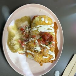 Rose Café - Burrito