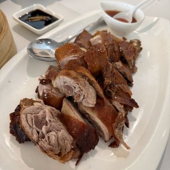 Mama Lu's Dumpling House - Roasted duck (half) - Dim Sum Near Me - Beverly Hills, California Mama Lu's Dumpling House - Roasted duck (half) - Dim Sum Near Me - Beverly Hills, California