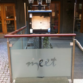 Meet Göteborg - Welcome - they have KOBE meat - Restaurants Near Me - Göteborg, O