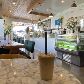Green Table Cafe - Cafes Near Me - Los Angeles, California
