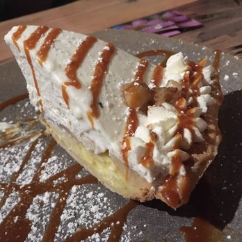 Moku Kitchen - Another view - Banana Caramel Cream Pie - Cocktail Bars Near Me - Honolulu, Hawaii Moku Kitchen - Another view - Banana Caramel Cream Pie - Cocktail Bars Near Me - Honolulu, Hawaii