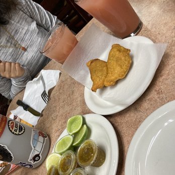 La Casona Colombian Restaurant - Empanadas we're pretty good too Guava juice - Colombian Near Me - Atlanta, Georgia La Casona Colombian Restaurant - Empanadas we're pretty good too Guava juice - Colombian Near Me - Atlanta, Georgia