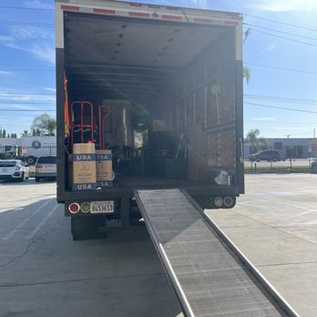 A2 Moving - Long Beach - Moving Truck fully packed! - Movers Near Me - Long Beach, California