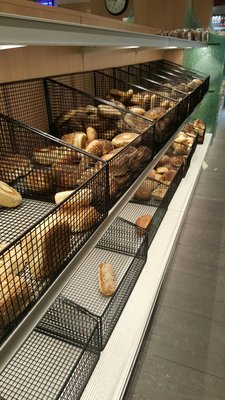 Grodzinski Stamford Hill bakery by null