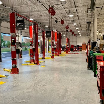 Tires Plus - Customer view from waiting lobby. - Tires Near Me - Franklin, Wisconsin