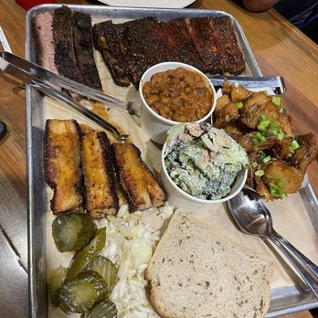 Mabel's BBQ - Pork Belly, Fatty Brisket, Spare Rib, Baked Beans, Broccoli Salad, Fried Potato - Barbeque Near Me - Cleveland, Ohio