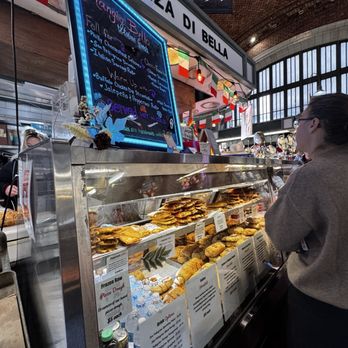 West Side Market - Public Markets Near Me - Cleveland, Ohio West Side Market - Public Markets Near Me - Cleveland, Ohio