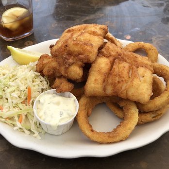 Mac's Shack Wellfleet - Fried fish platter with onion rings - Sushi Bars Near Me - Wellfleet, Massachusetts