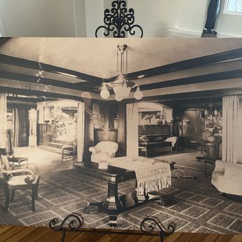 Mulberry Manor Bed and Breakfast - Historic photo showing what it looked like in the early 1900s - Bed & Breakfast Near Me - Sweetwater, Texas Mulberry Manor Bed and Breakfast - Historic photo showing what it looked like in the early 1900s - Bed & Breakfast Near Me - Sweetwater, Texas