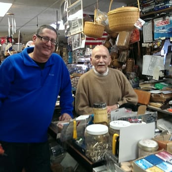 Davis Baskets - Jewelry Near Me - Macks Creek, Missouri
