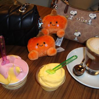 Pappalecco - pomegranate & peach gelato, mango gelato, affogato - Cafes Near Me - Plano, Texas Pappalecco - pomegranate & peach gelato, mango gelato, affogato - Cafes Near Me - Plano, Texas