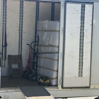 Rigos Delivery Moving & Storage - Movers Near Me - Palmdale, California Rigos Delivery Moving & Storage - Movers Near Me - Palmdale, California