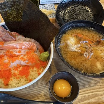 Totoya - Nagomi bowl $$22.90 crab miso soup $4.90 - Sushi Bars Near Me - Honolulu, Hawaii Totoya - Nagomi bowl $$22.90 crab miso soup $4.90 - Sushi Bars Near Me - Honolulu, Hawaii