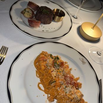 La Stella - Steakhouses Near Me - Dallas, Texas La Stella - Steakhouses Near Me - Dallas, Texas