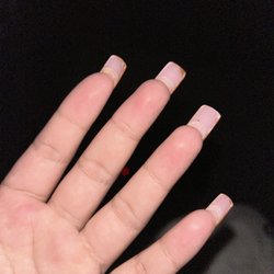 VIVY NAILS