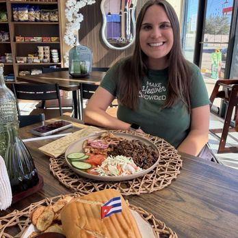 La Cafetera Bakery and Coffee - Inside - Bakeries Near Me - Katy, Texas