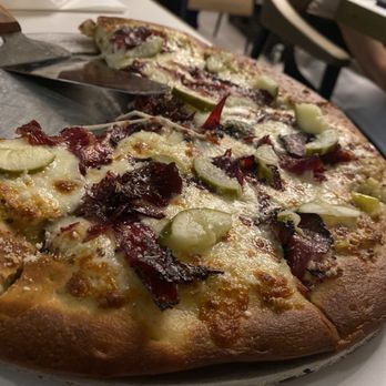 19seventy - The dough was really fresh and flavorful. - Italian Near Me - Whittier, California
