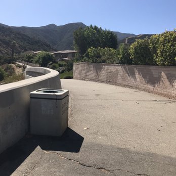 Tin Mine Canyon Trail - Paved entrance from street to hike. Roughly 2,500 steps to start of hike tin mine. - Hiking Near Me - Corona, California Tin Mine Canyon Trail - Paved entrance from street to hike. Roughly 2,500 steps to start of hike tin mine. - Hiking Near Me - Corona, California