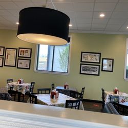 Chicken Salad Chick - Seating area