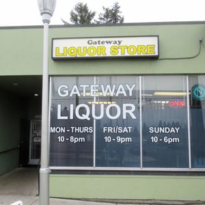 STATELINE LIQUOR - Updated June 2025 - 33 Reviews - 11980 N Jantzen Dr ...
